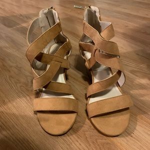 Torrid size 7 wedges